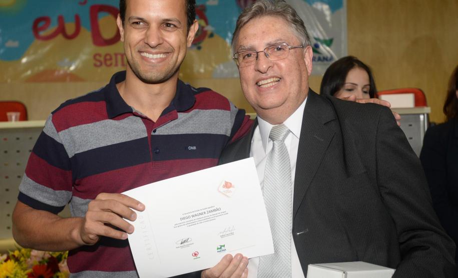 Secretário de estado da Saúde,Michele caputo Neto,participa do evento dos 35 anos da Hemepar
Curitiba,11/12/32017
Foto,Venilton Küchler
