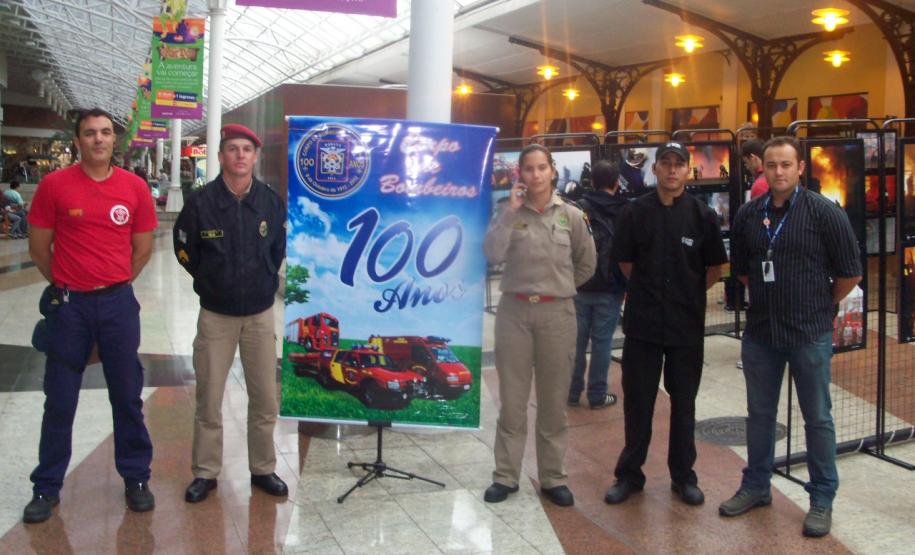 Confira a exposição fotográfica do Corpo de Bombeiros