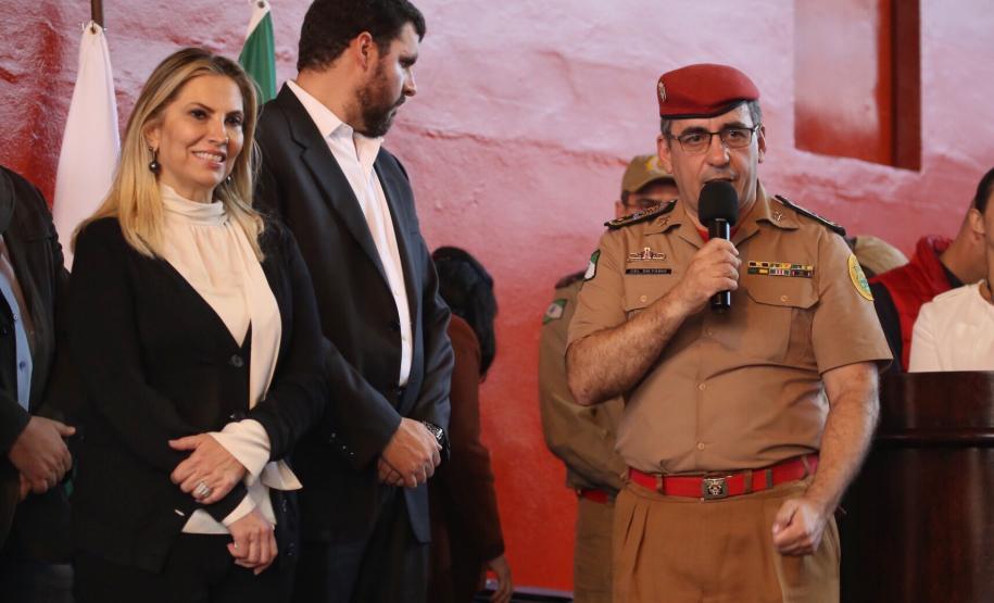 O município de Campina Grande do Sul, Região Metropolitana de Curitiba, conta agora com um grupamento do Corpo de Bombeiros. A governadora Cida Borghetti participou nesta quinta-feira (28) da solenidade oficial de inauguração do quartel. Campina Grande do Sul, 28/06/2018.Foto: José Fernando Ogura/ANPr