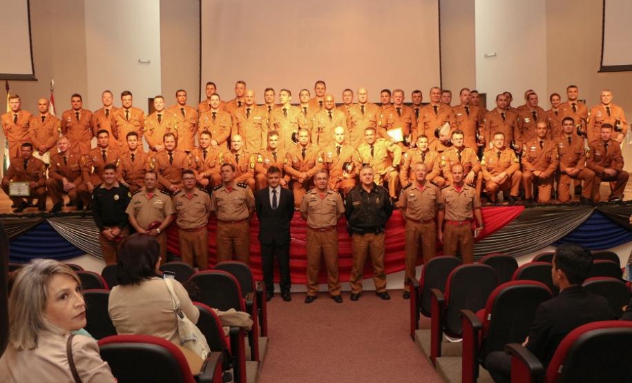 Corpo de Bombeiros forma 49 bombeiros militares no Curso de Aperfeiçoamento de Sargentos
