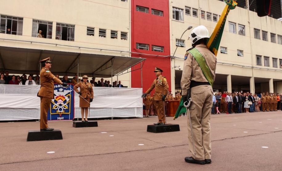 Cerimônia em Curitiba celebra passagem de Comando do Corpo de Bombeiros do Paraná