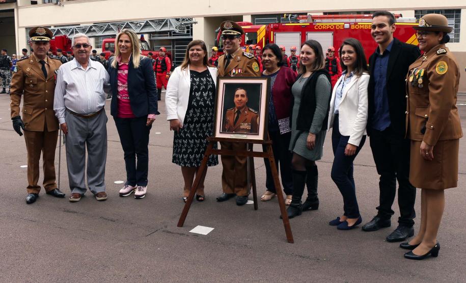 Cerimônia em Curitiba celebra passagem de Comando do Corpo de Bombeiros do Paraná