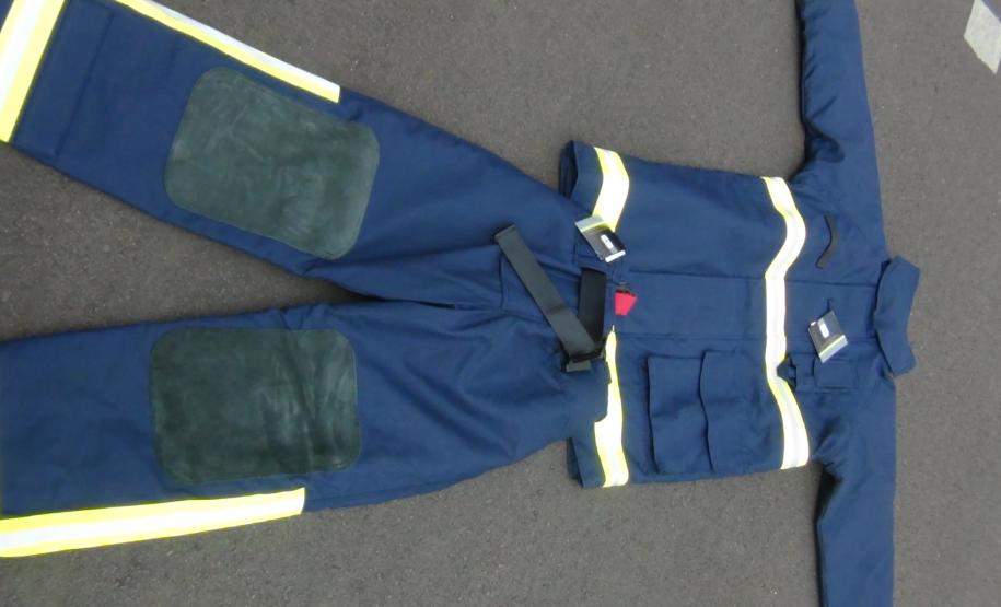 Conjunto Capa/Calça de Combate a Incêndio