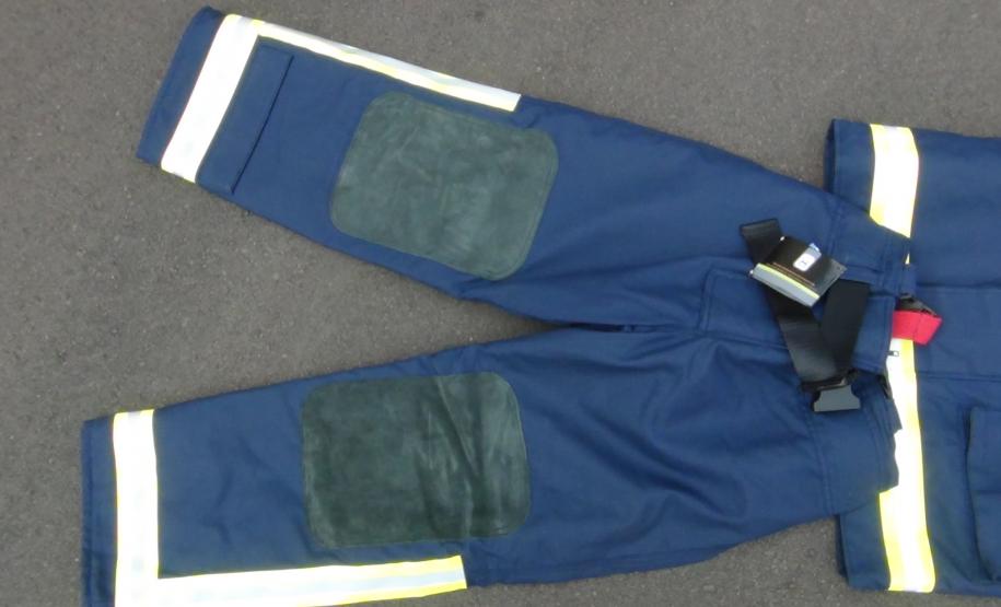 Conjunto Capa/Calça de Combate a Incêndio