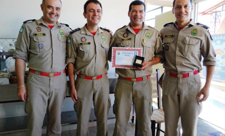 Homenagem ao bombeiro do mês de Outubro