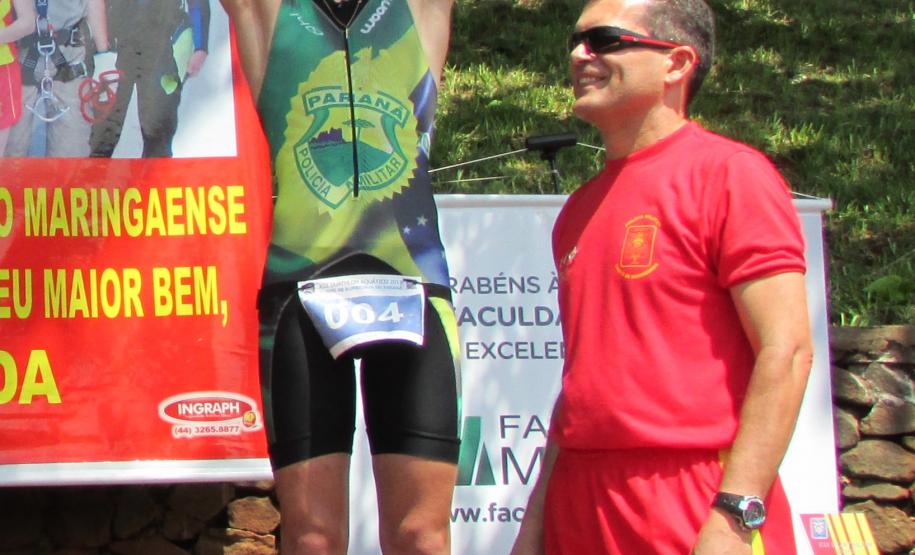 Bombeiro atleta do 4º SGBI se destaca no XIII duahtlon 2013 de Maringá