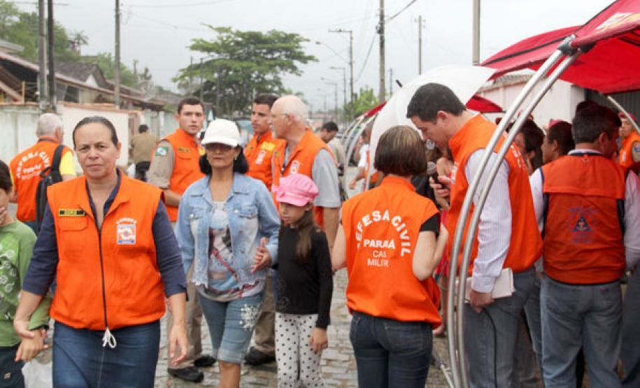 12.11.2011, Simulado de preparação para desastres, feito Pela Defesa Civil  e Corpo de Bombeiros  e outros orgãos.