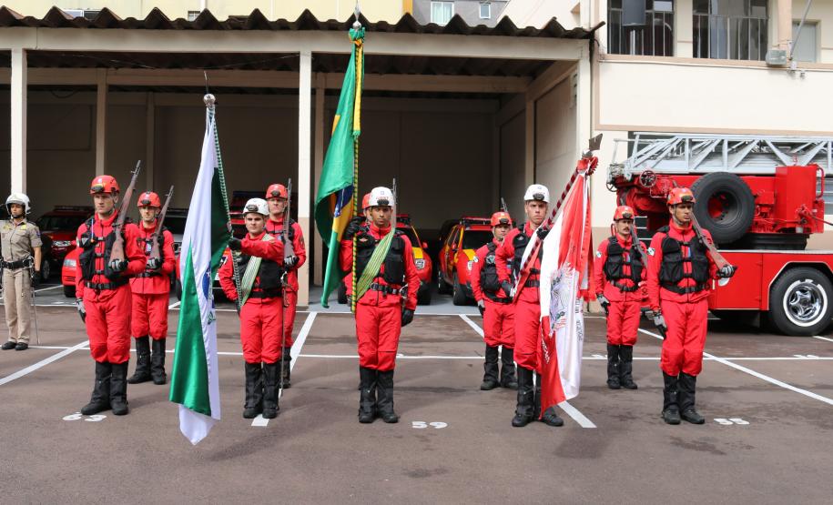 Coronel Prestes assume o comando do Corpo de Bombeiros do Paraná
