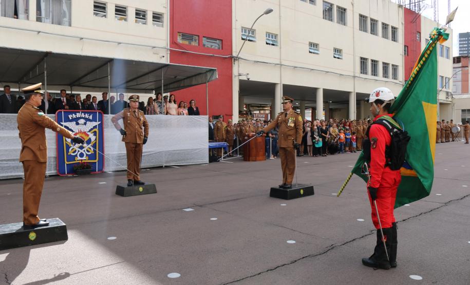 Coronel Prestes assume o comando do Corpo de Bombeiros do Paraná