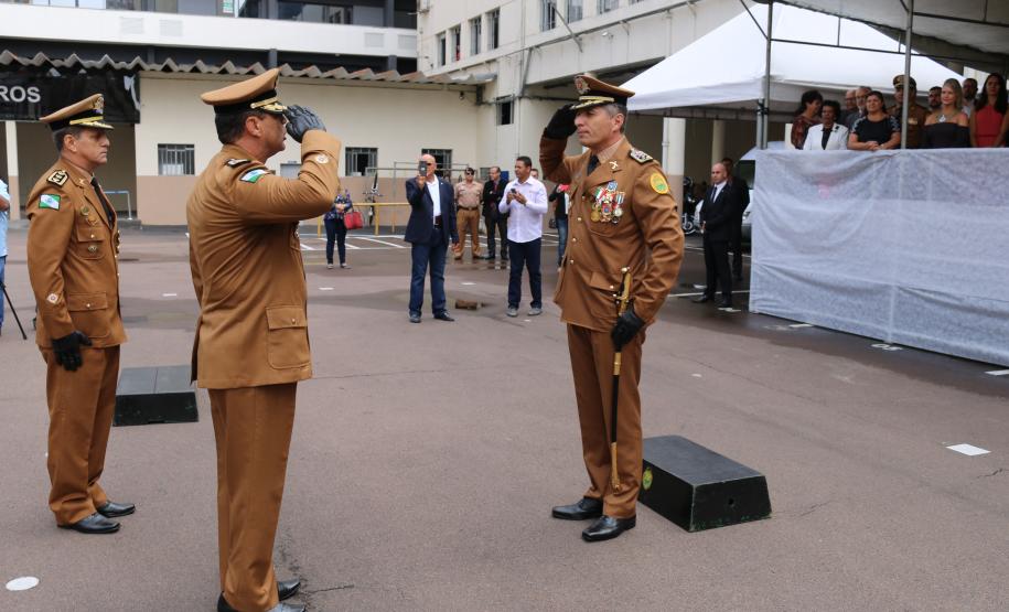Coronel Prestes assume o comando do Corpo de Bombeiros do Paraná