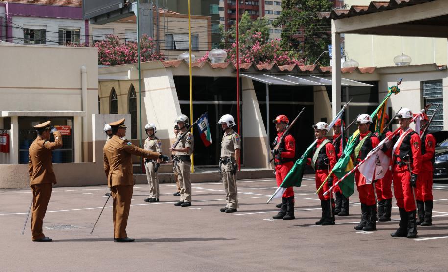 Coronel Prestes assume o comando do Corpo de Bombeiros do Paraná