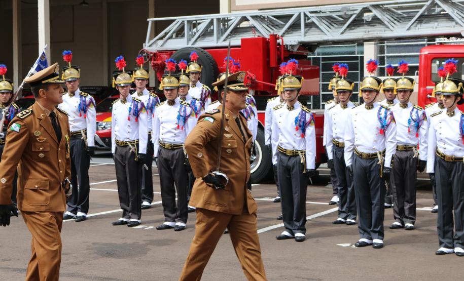 Coronel Prestes assume o comando do Corpo de Bombeiros do Paraná