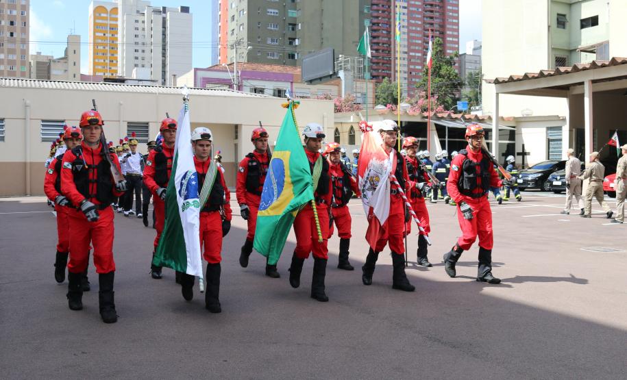 Coronel Prestes assume o comando do Corpo de Bombeiros do Paraná