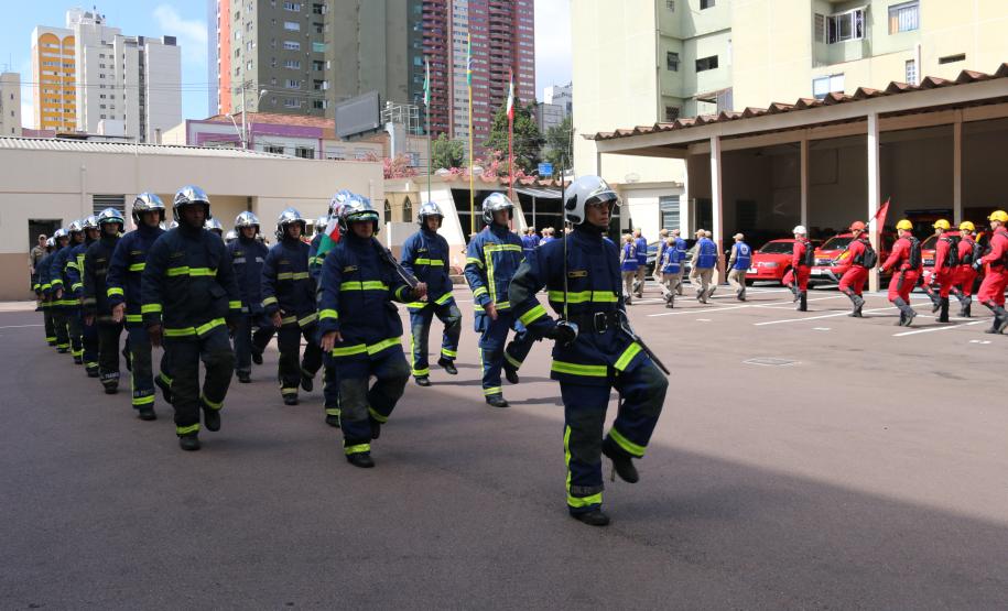 Coronel Prestes assume o comando do Corpo de Bombeiros do Paraná