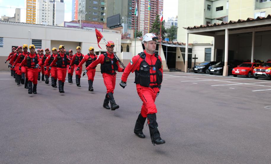 Coronel Prestes assume o comando do Corpo de Bombeiros do Paraná