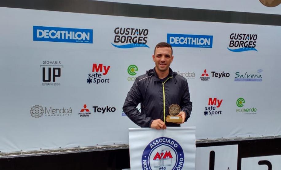 Bombeiro de Apucarana é destaque na 7ª Ultramaratona de Montanha Naventura Ouro Fino