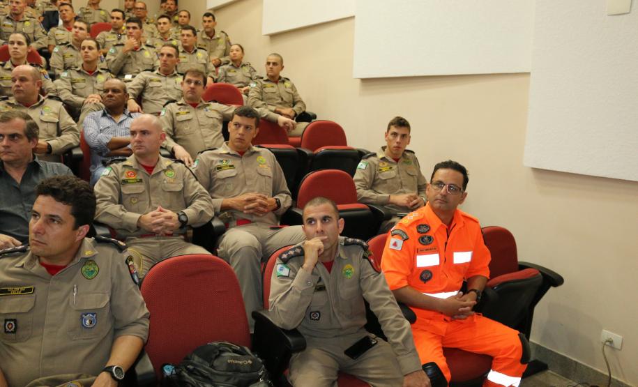 Debriefing da participação dos Bombeiros Militares do Paraná no evento de Brumadinho em Minas Gerais