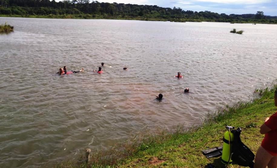 Instrução de Mergulho do 6° GB MAR/19