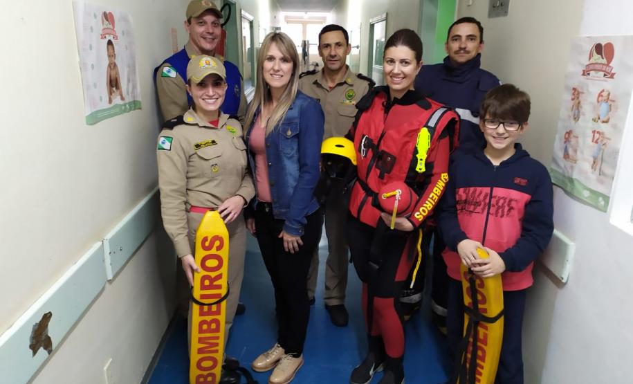 Visita ao Hospital Materno Infantil - 11º GB.