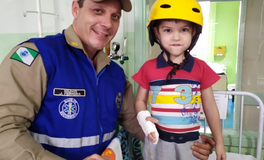 Visita ao Hospital Materno Infantil - 11º GB.