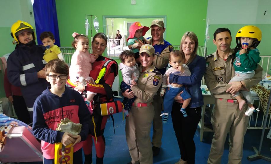 Visita ao Hospital Materno Infantil - 11º GB.