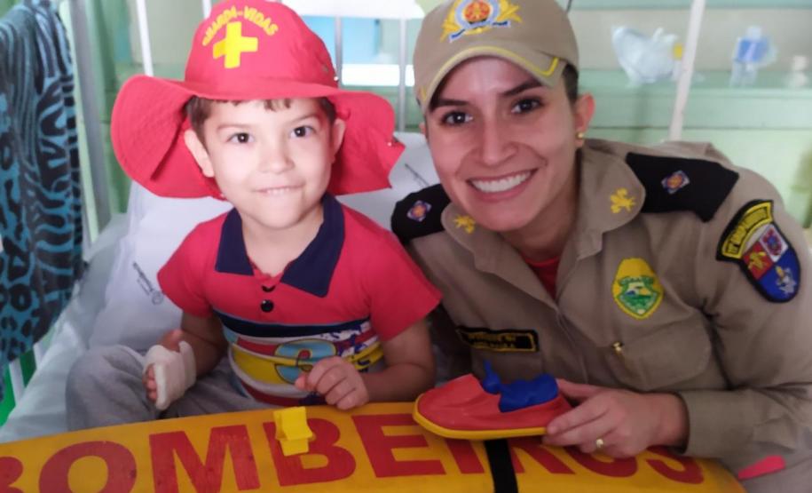 Visita ao Hospital Materno Infantil - 11º GB.
