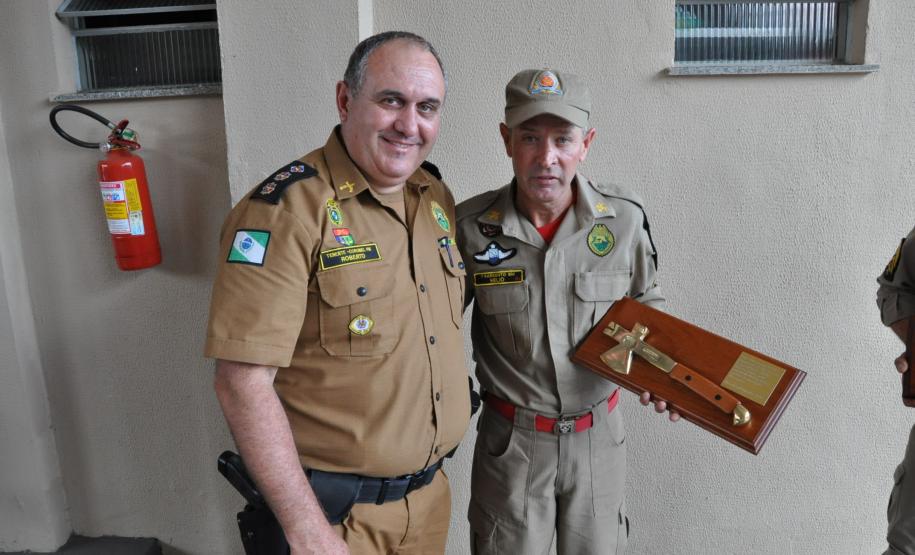 Passagem à RR - Sgt. Helio e Sgt. Pereira