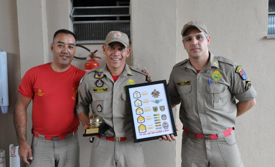 Passagem à RR - Sgt. Helio e Sgt. Pereira