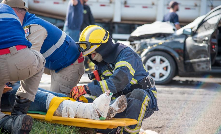 colisão posto 3 cavalos
