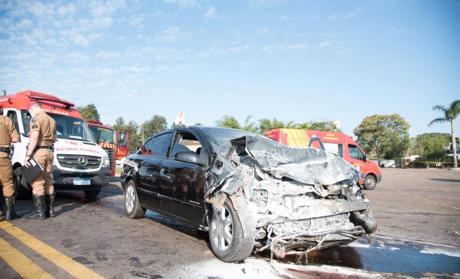 colisão posto 3 cavalos