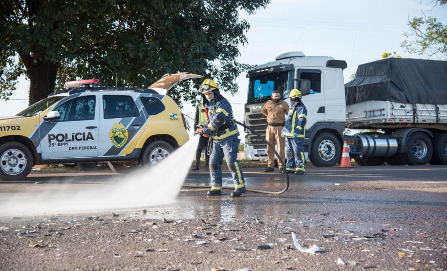 colisão posto 3 cavalos