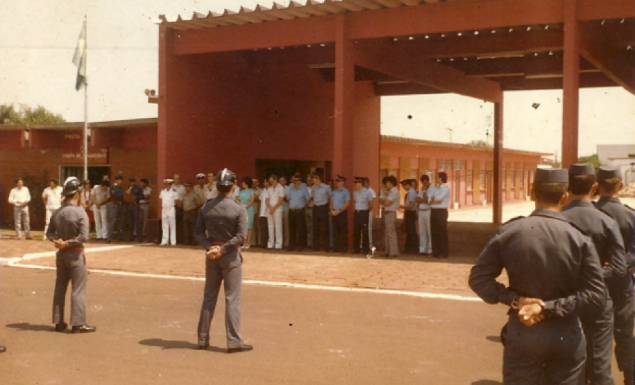 Inauguração do 1º Quartel de Foz-5ª SCI do 2ºGI