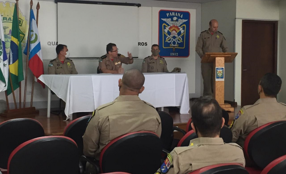 Abertura dos  trabalhos da aula inaugural do CFC Militar pelo Comandante do 3º CRBM