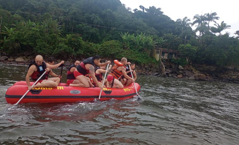 CURSO DE CAPACITAÇÃO DE OPERADORES DE EMBARCAÇÃO DE RESGATE