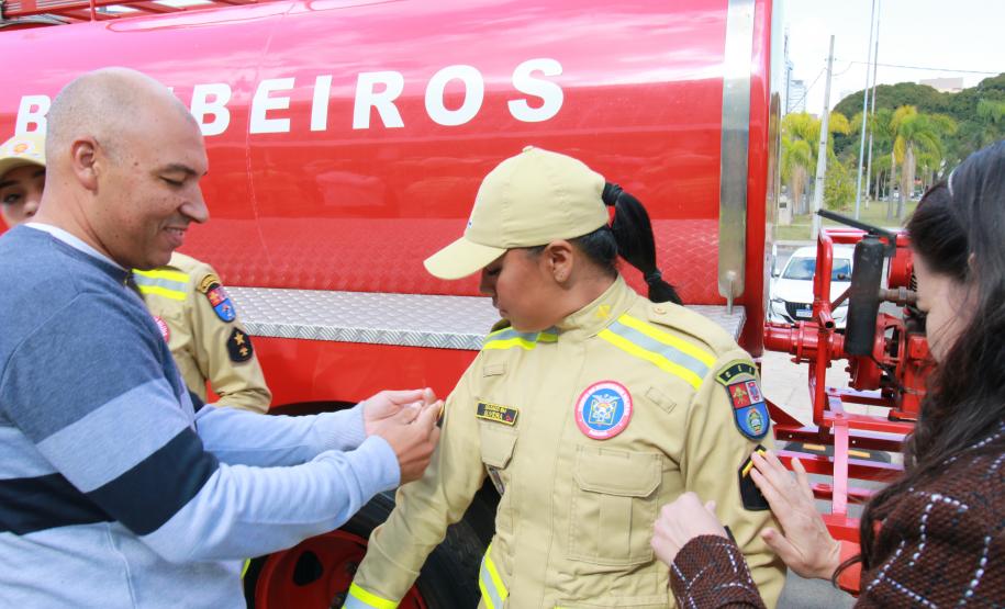 Formatura de 419 bombeiros militares no CBMPR