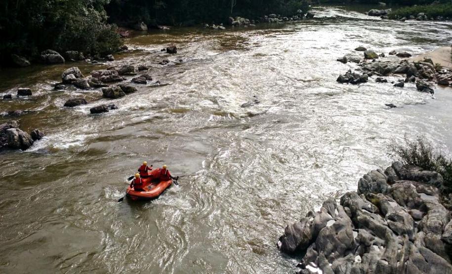 Paraná adere ao movimento “Go, Blue”, que alerta sobre prevenção de afogamentos