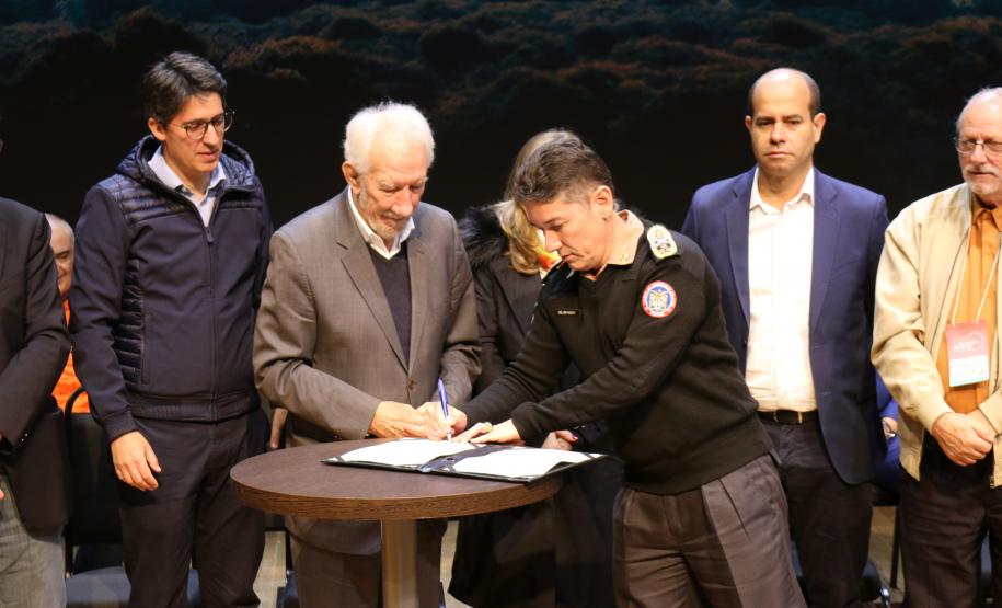 Comando Geral do CBMPR participa do Fórum Paranaense de Mudanças Climáticas Globais