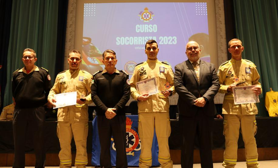 Formatura do Curso de Socorrista 2023 - categoria oficiais e praças