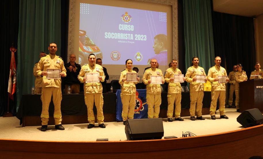 Formatura do Curso de Socorrista 2023 - categoria oficiais e praças
