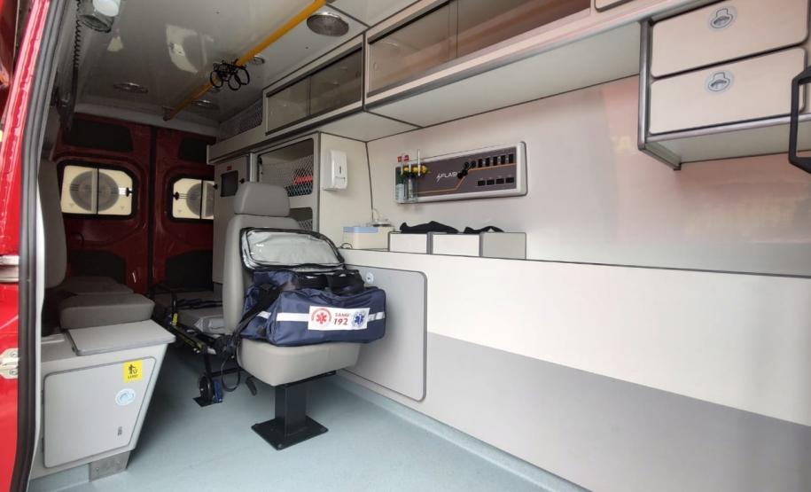 Entrega de ambulâncias para o Siate no Palácio Iguaçu.