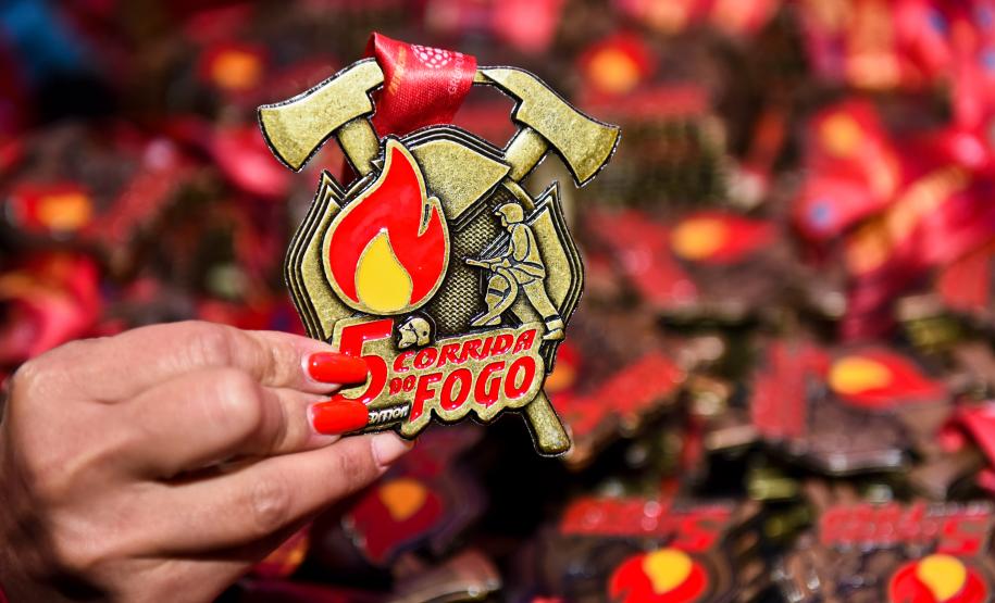 Imagens da 5ª Corrida do Fogo, realizada em Curitiba no dia 25/11/2023.