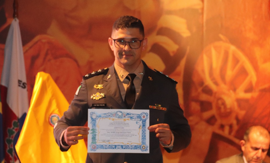 Formatura do Curso de Aperfeiçoamento de Oficiais do Corpo de Bombeiros Militar do Paraná - 15/12/2023