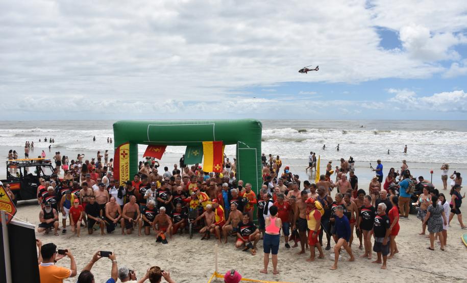 Travessia dos Veteranos do Corpo de Bombeiros Militar do Paraná. Guaratuba. Janeiro de 2024.