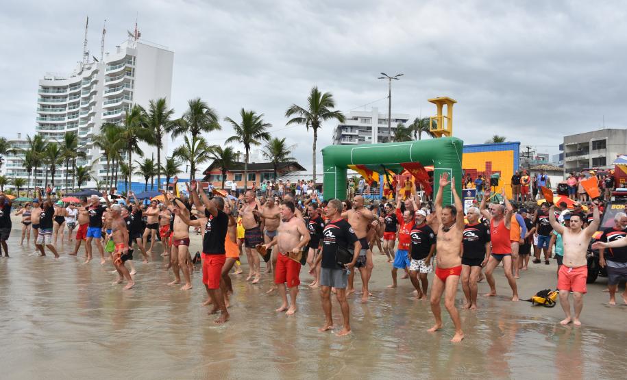Travessia dos Veteranos do Corpo de Bombeiros Militar do Paraná. Guaratuba. Janeiro de 2024.