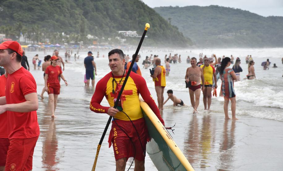Travessia dos Veteranos do Corpo de Bombeiros Militar do Paraná. Guaratuba. Janeiro de 2024.
