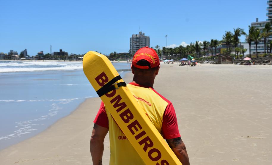 Ação do Corpo de Bombeiros Militar do Paraná no Verão Maior Paraná 2023/2024.
