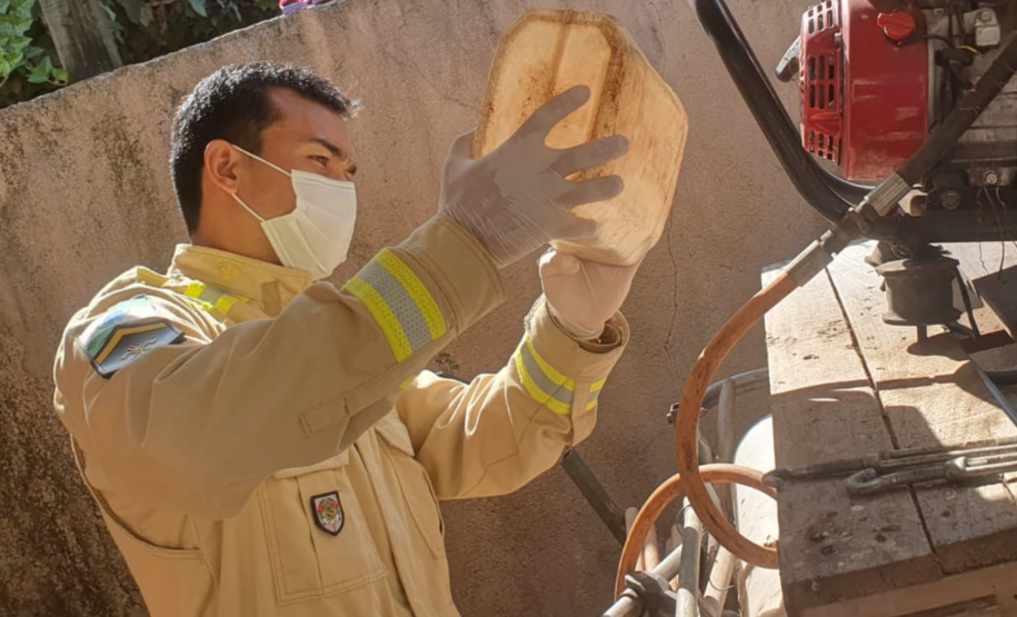 Corpo de Bombeiros Militar do Paraná participa de mutirão contra a dengue no estado, entre 16 e 21 de março de 2024.