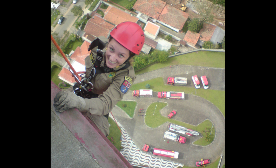 3º sargento Melania Giraldi.