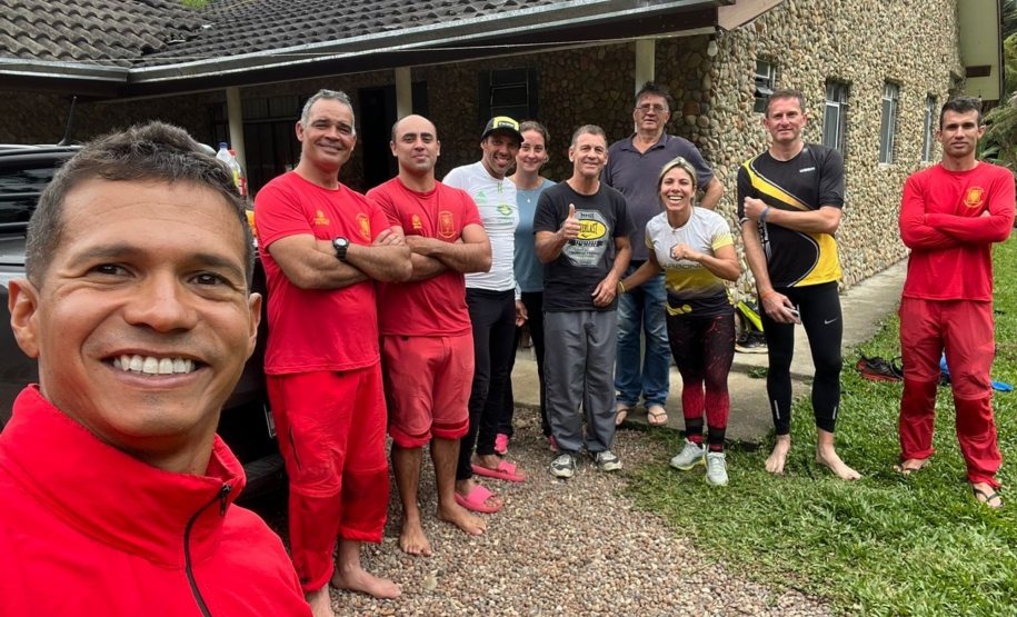 Equipe de busca localiza homem de 62 anos perdido no Morro do Araçatuba.