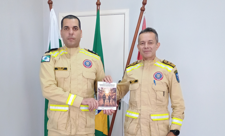 Apresentação do Manual  de Atendimento a Emergência a Pessoas no Espectro Autista, do Major Sinque (CBMPR). Abril 2024.